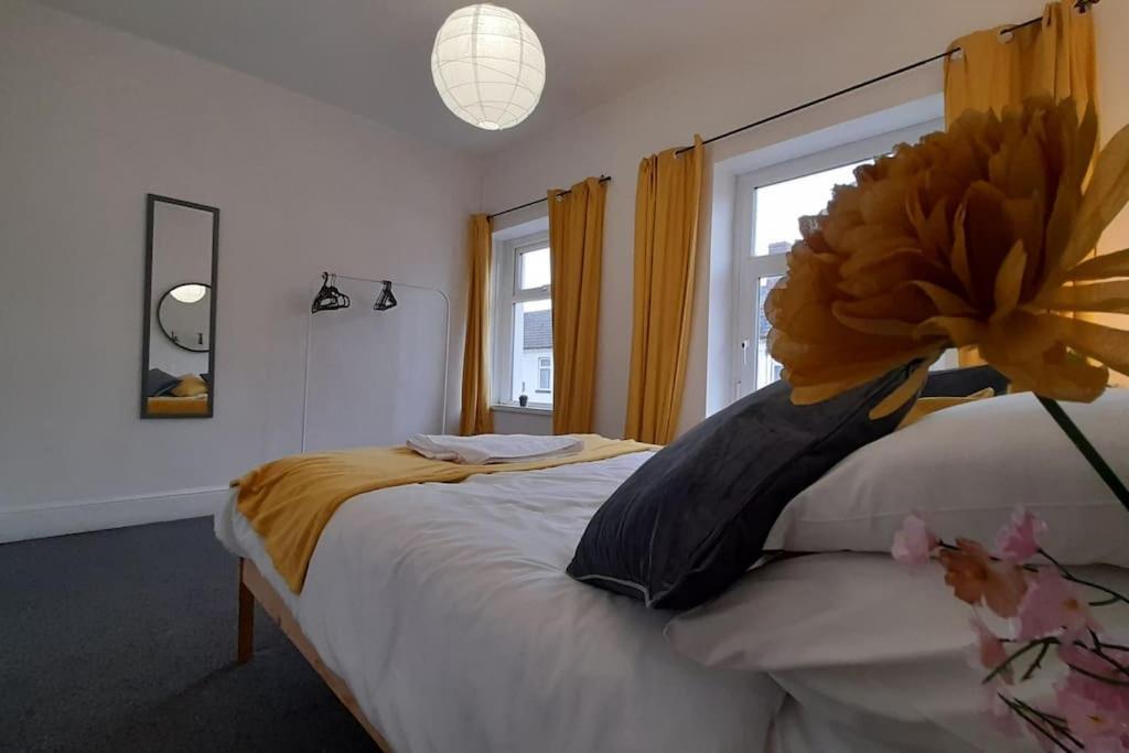 Spacious 4 Bedroom, Free Netflix, Central Location Cardiff Eksteriør bilde