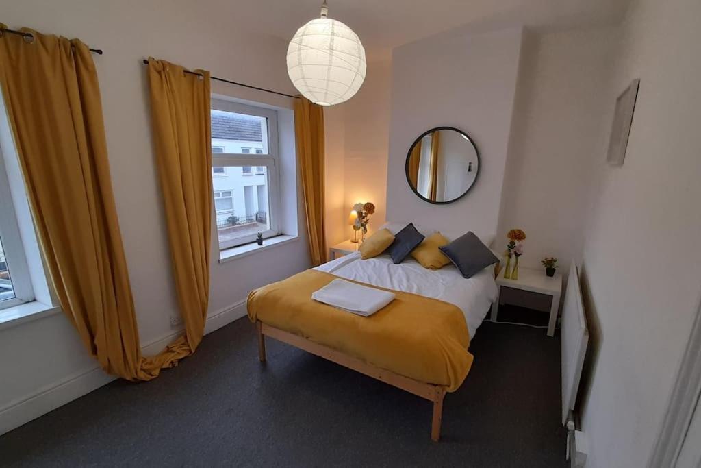 Spacious 4 Bedroom, Free Netflix, Central Location Cardiff Eksteriør bilde