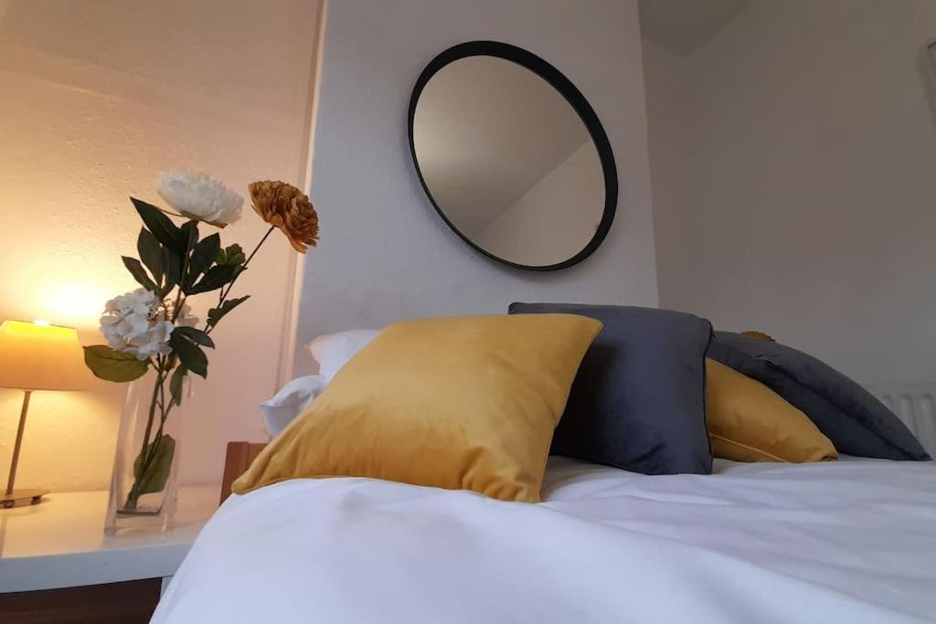 Spacious 4 Bedroom, Free Netflix, Central Location Cardiff Eksteriør bilde