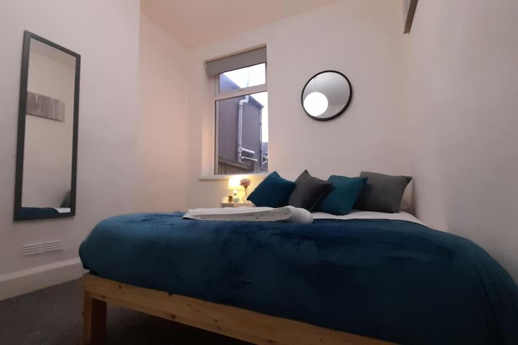 Spacious 4 Bedroom, Free Netflix, Central Location Cardiff Eksteriør bilde